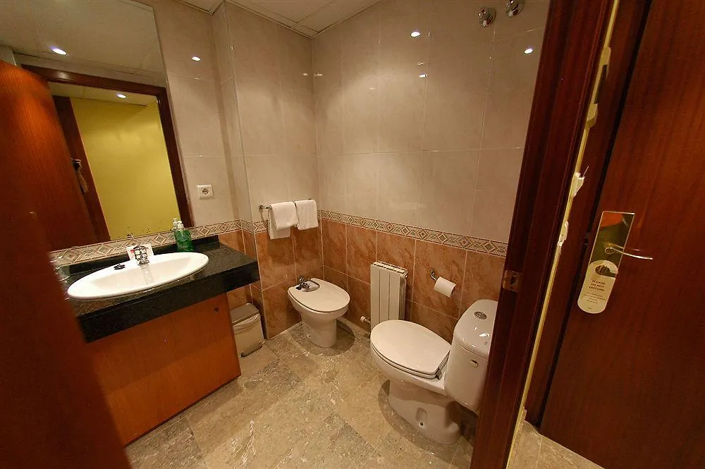 Star Bay Hotel كالافيل 3*,
