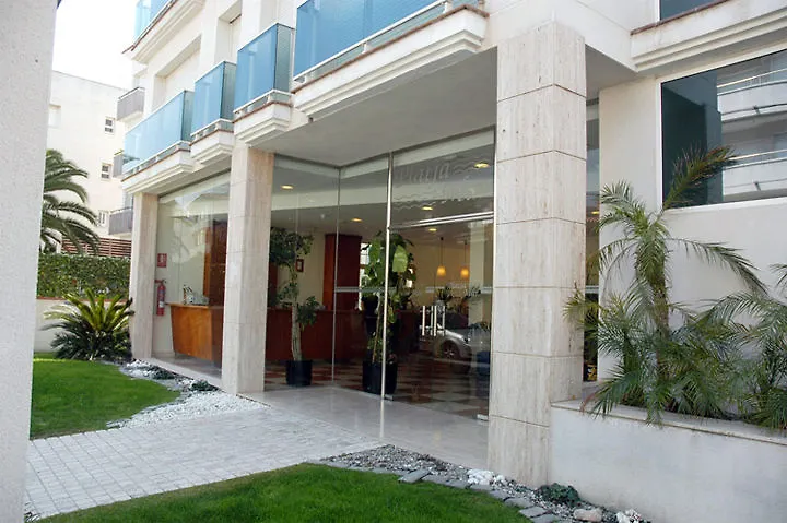 Star Bay Hotel كالافيل