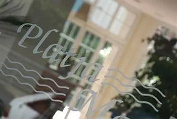 Star Bay Hotel كالافيل