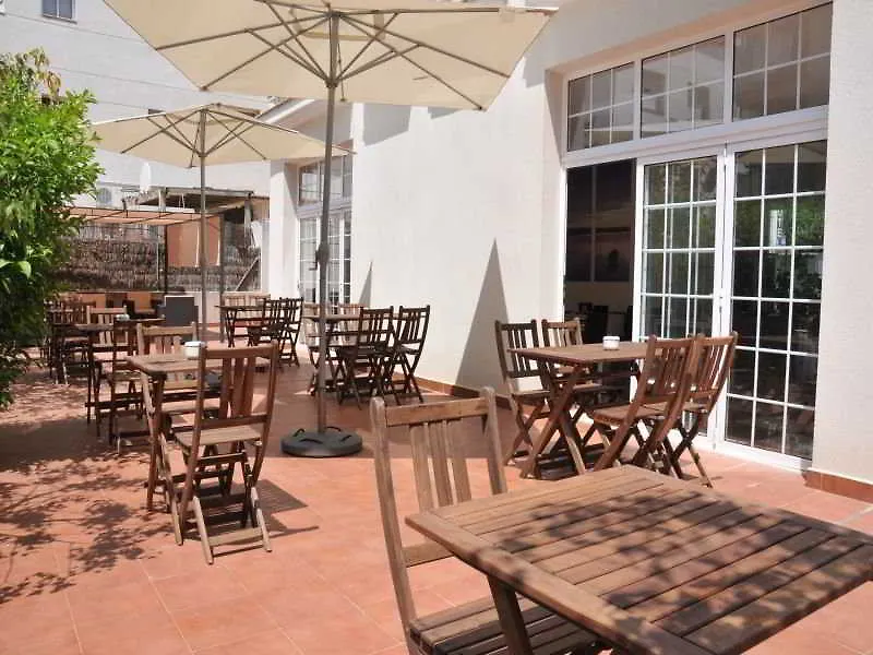 Star Bay Hotel كالافيل
